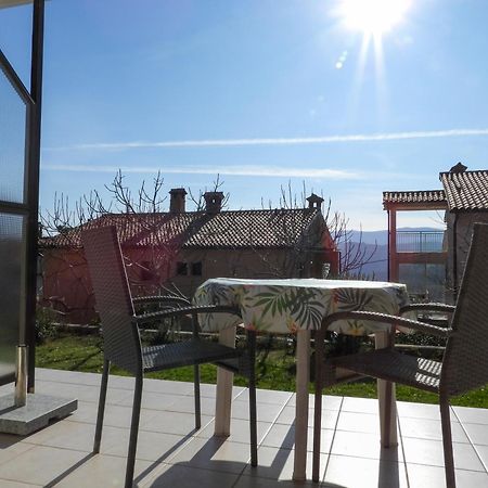 Apartments Pino Rabac Luaran gambar