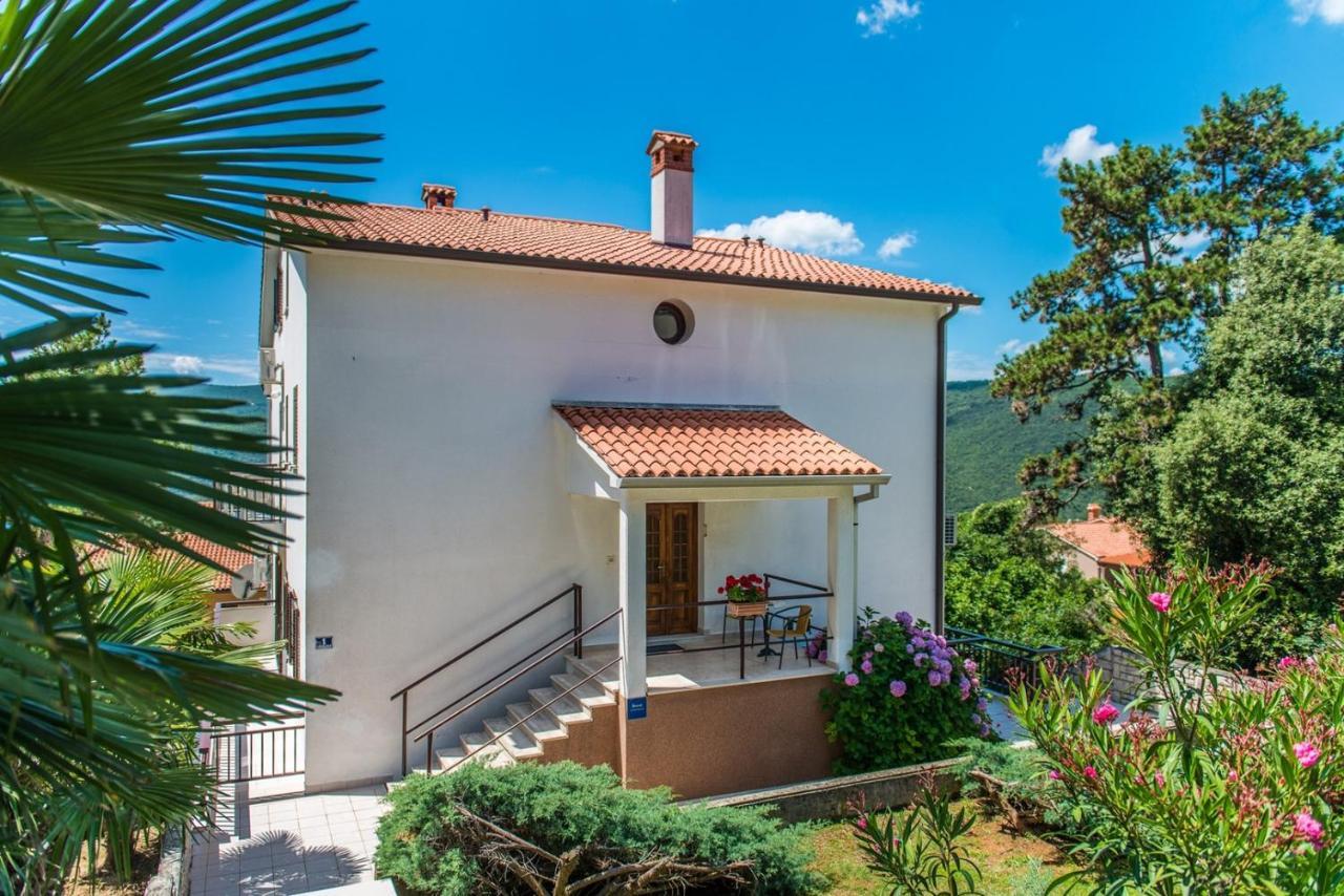 Apartments Pino Rabac Luaran gambar
