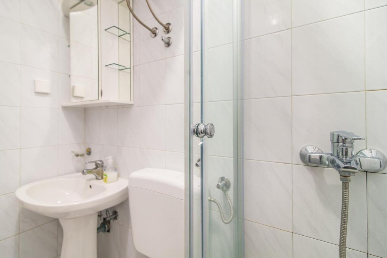 Apartments Pino Rabac Luaran gambar