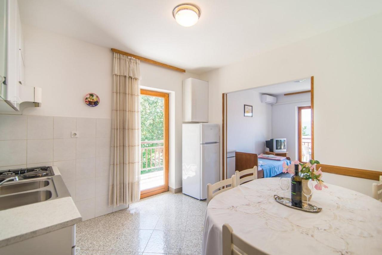 Apartments Pino Rabac Luaran gambar