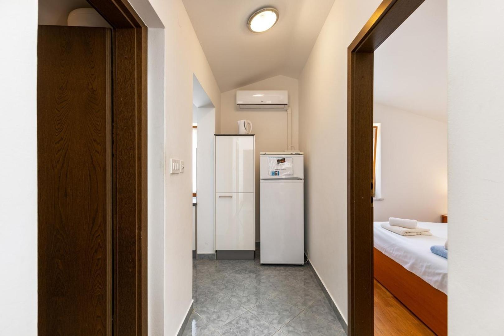 Apartments Pino Rabac Bilik gambar