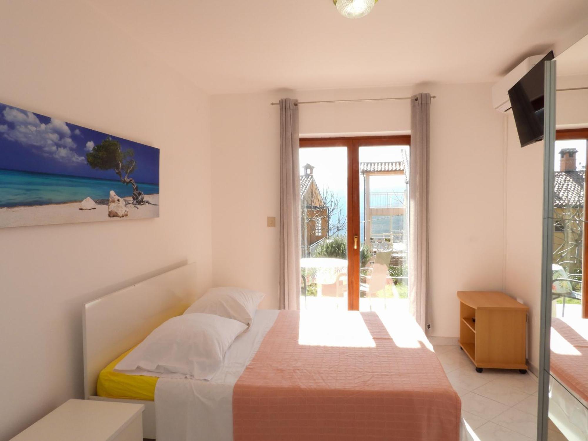 Apartments Pino Rabac Luaran gambar