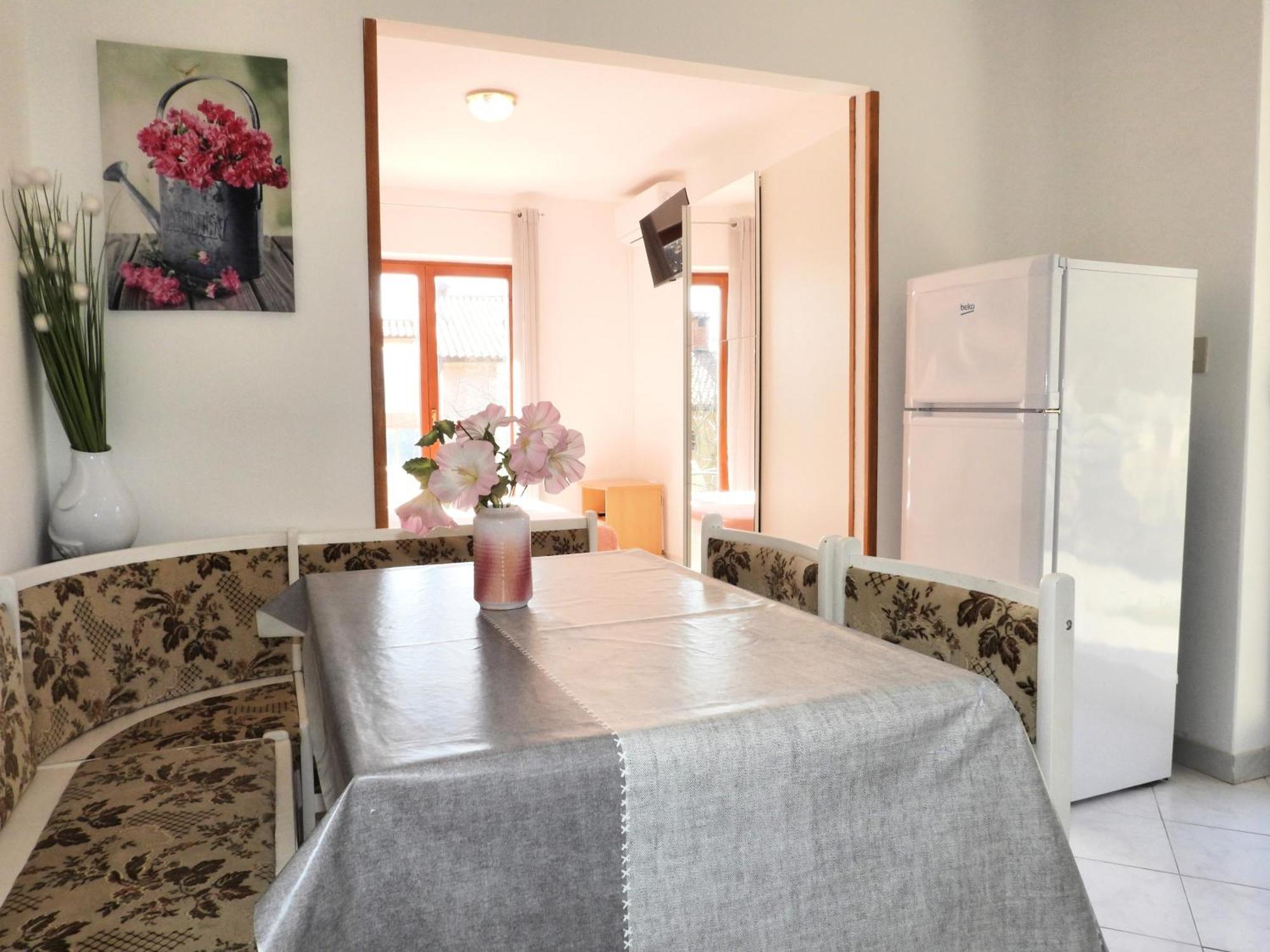 Apartments Pino Rabac Luaran gambar